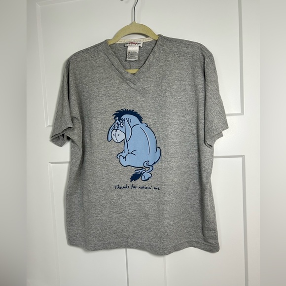 Vintage Disney Eeyore Shirt and Shorts Set, Fits Like women’s large/XL - Picture 2 of 10